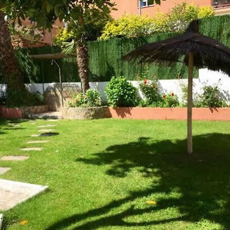 Apartamentos Paradise Park Fenals Lloret de Mar Kültér fotó